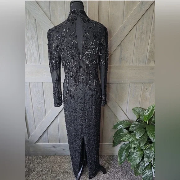 Elegant Black Beaded Evening Gown - Picture 3 of 8